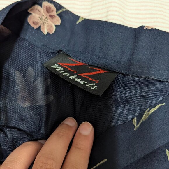 Classic Floral Maxi Skirt - Picture 2 of 4